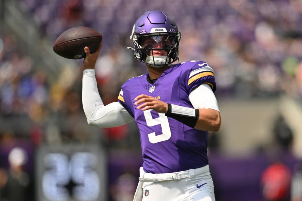 NFL: Las Vegas Raiders at Minnesota Vikings