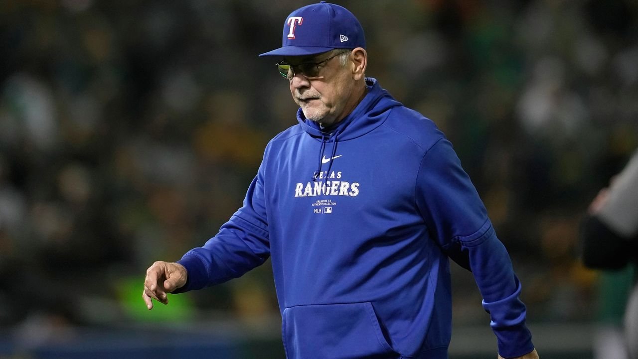 AP_Bruce_Bochy_rangers (1)
